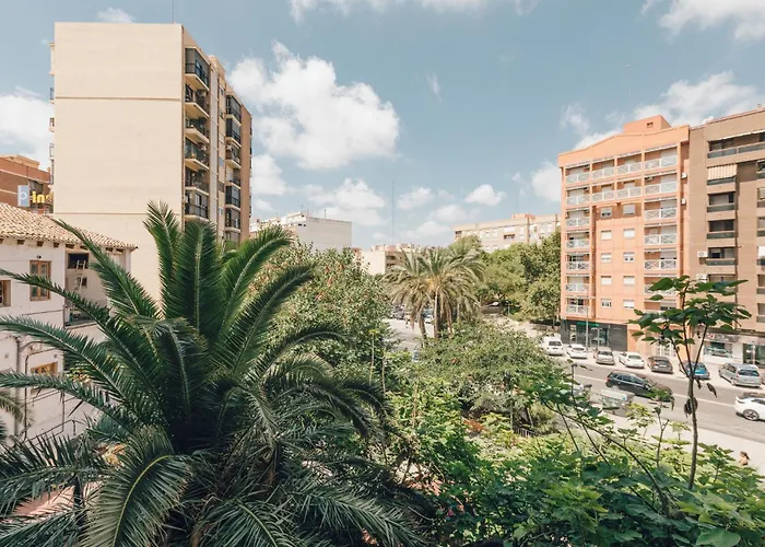 Monlar Campanar Apartman *