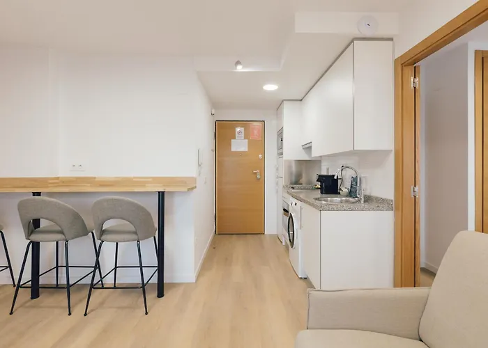 Monlar Campanar Apartman *