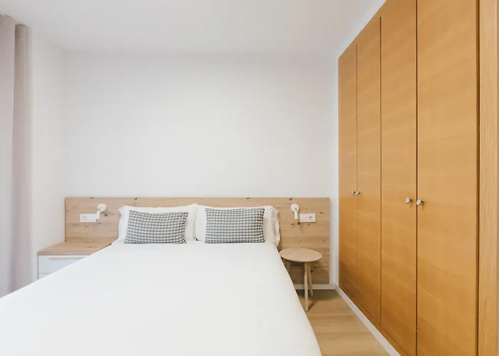 Monlar Campanar Apartman
